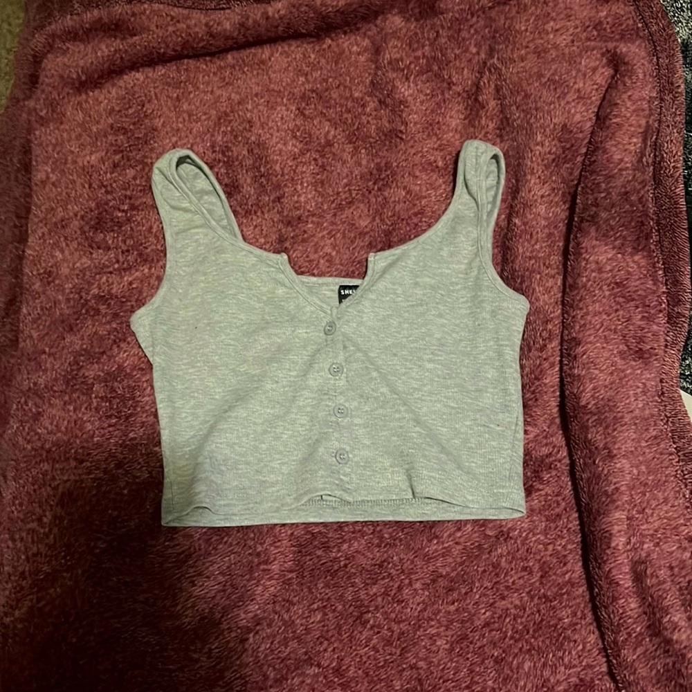 a short crop top from shein:) just getting rid of some clothes!